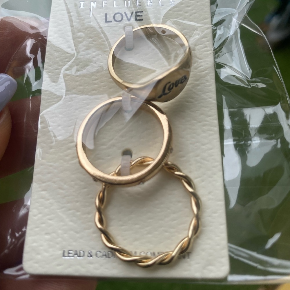 Set of 3 gold rings LOVE, New! So cute - Picture 8 of 12